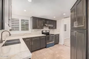 10244 N 65th Ln, Glendale, AZ 85302 - Photo 18