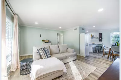 7141 N 16th Street #209, Phoenix, AZ 85020 - Photo 4