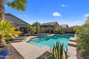 14242 N 138th Ct, Surprise, AZ 85379 - Photo 2