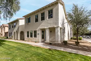 3490 S Bluejay Dr, Gilbert, AZ 85297 - Photo 2