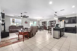 18254 W Via Montoya Dr, Surprise, AZ 85387 - Photo 6