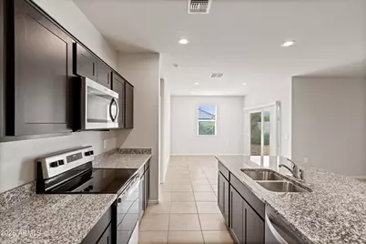 18621 W Hackamore Drive, Wittmann, AZ 85361 - Photo 14