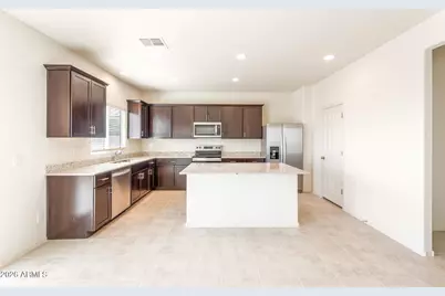 42945 W Vincent Drive, Maricopa, AZ 85138 - Photo 4