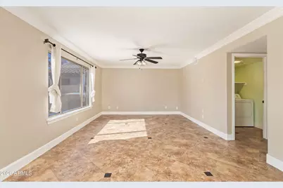 15905 W Cottonwood Street, Surprise, AZ 85374 - Photo 12