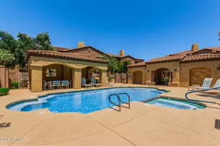 250 W Queen Creek Rd, Chandler, AZ 85248 - Photo 20