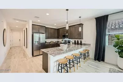 17359 W Gray Fox Trail, Surprise, AZ 85387 - Photo 4