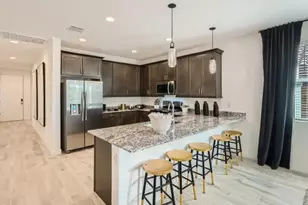 17359 W Gray Fox Trl, Surprise, AZ 85387 - Photo 4