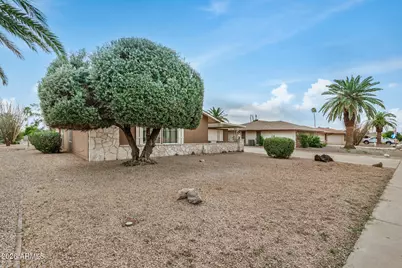 14462 N Boswell Boulevard, Sun City, AZ 85351 - Photo 18