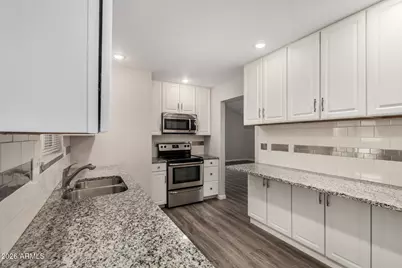 14462 N Boswell Boulevard, Sun City, AZ 85351 - Photo 30