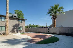 4119 N 11th Ave, Phoenix, AZ 85013 - Photo 8