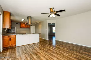 712 S 34th St, Mesa, AZ 85204 - Photo 8