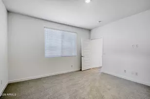 25224 N 174th Dr, Surprise, AZ 85387 - Photo 14