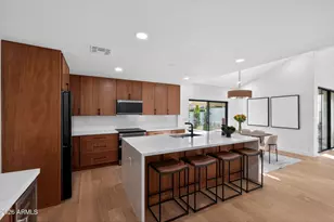 7369 E Krall St, Scottsdale, AZ 85250 - Photo 4