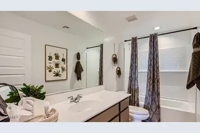 9517 W Cheery Lynn Road, Phoenix, AZ 85037 - Photo 18