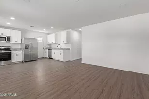 336 S 98th St, Mesa, AZ 85208 - Photo 6