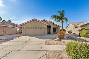 542 N Santiago Trail, Casa Grande, AZ 85194 - Photo 1