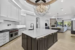 2748 E Warbler Rd, Gilbert, AZ 85297 - Photo 8