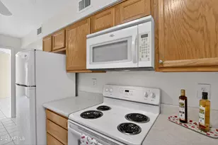 10302 W Ocotillo Dr, Sun City, AZ 85373 - Photo 16