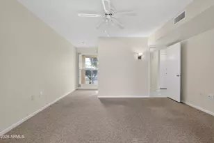 10302 W Ocotillo Dr, Sun City, AZ 85373 - Photo 8