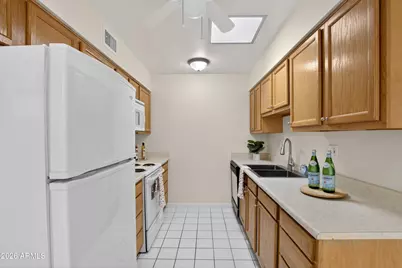 10302 W Ocotillo Drive, Sun City, AZ 85373 - Photo 14