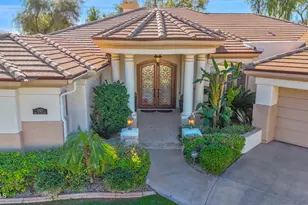 741 W Azalea Dr, Chandler, AZ 85248 - Photo 2