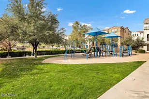 1696 E Bridgeport Pkwy, Gilbert, AZ 85295 - Photo 30