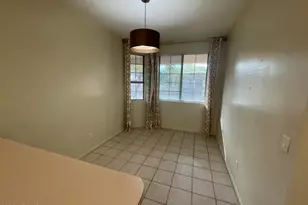 291 S Forest Dr, Chandler, AZ 85226 - Photo 6