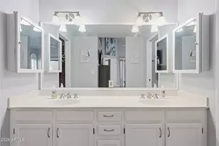 5640 E Bell Rd, Scottsdale, AZ 85254 - Photo 16