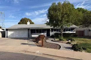 2214 E Contessa Cir, Mesa, AZ 85213 - Photo 2