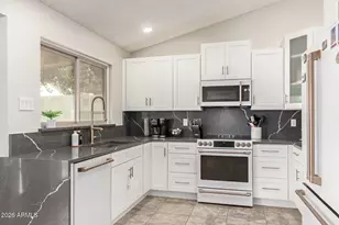 5354 E Ellis St, Mesa, AZ 85205 - Photo 8