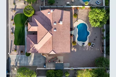 4637 W Misty Willow Lane, Glendale, AZ 85310 - Photo 2