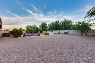 4637 W Misty Willow Ln, Glendale, AZ 85310 - Photo 38