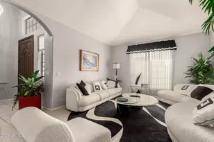 828 E Teakwood Dr, Chandler, AZ 85249 - Photo 10