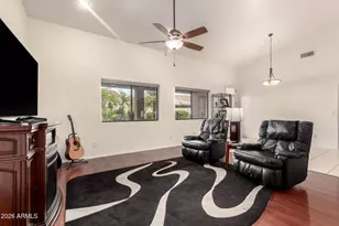 828 E Teakwood Dr, Chandler, AZ 85249 - Photo 16