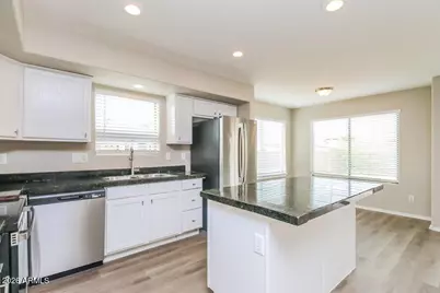 9216 W Globe Avenue, Tolleson, AZ 85353 - Photo 6