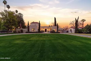 118 E Palm Ln, Phoenix, AZ 85004 - Photo 2