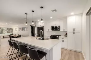 1232 E Broadmor Dr, Tempe, AZ 85282 - Photo 12