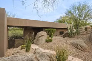 10664 E Monument Dr, Scottsdale, AZ 85262 - Photo 26