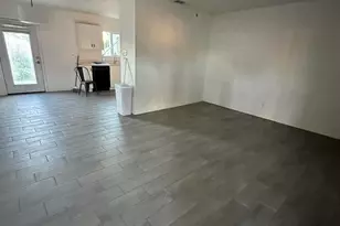 203 W Mission Ln, Phoenix, AZ 85021 - Photo 12