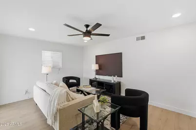 816 W Julie Drive, Tempe, AZ 85283 - Photo 6