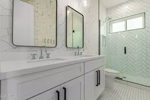 4529 E Glenrosa Ave, Phoenix, AZ 85018 - Photo 16