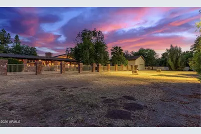 1020 E Caroline Lane, Tempe, AZ 85284 - Photo 12