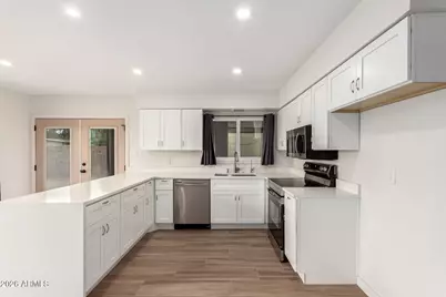 15055 N 21st Place, Phoenix, AZ 85022 - Photo 8