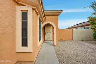 12675 S 175th Ave, Goodyear, AZ 85338 - Photo 4