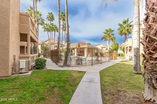 930 N Mesa Dr, Mesa, AZ 85201 - Photo 36