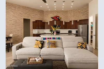 817 W Ardmore Road, Phoenix, AZ 85041 - Photo 8