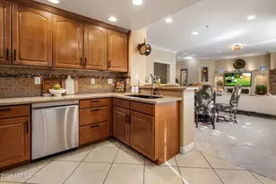 21320 N 56th St, Phoenix, AZ 85054 - Photo 8