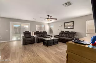 885 E Lakeview Dr, San Tan Valley, AZ 85143 - Photo 4