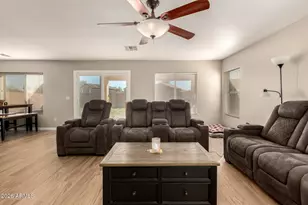 885 E Lakeview Dr, San Tan Valley, AZ 85143 - Photo 6