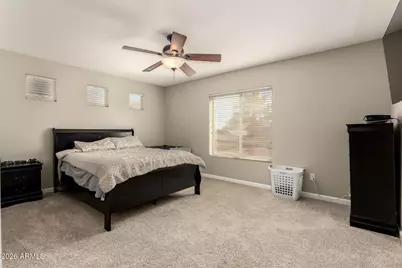 885 E Lakeview Drive, San Tan Valley, AZ 85143 - Photo 16